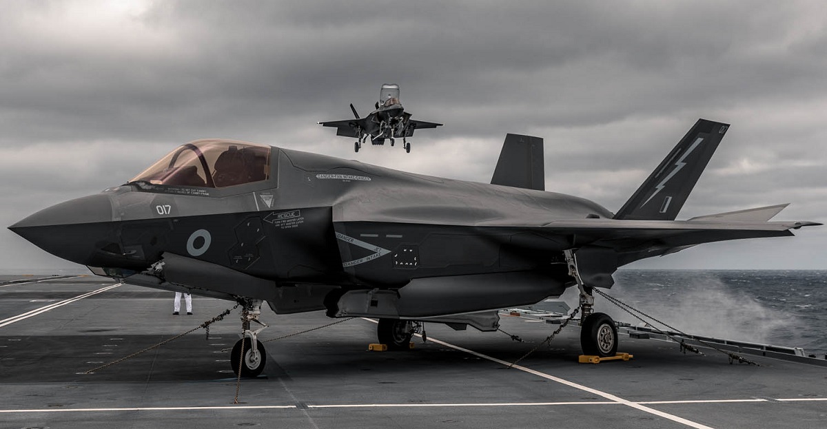 Lockheed Martin invia un nuovo lotto di caccia di quinta generazione F-35B Lightning II al Regno Unito