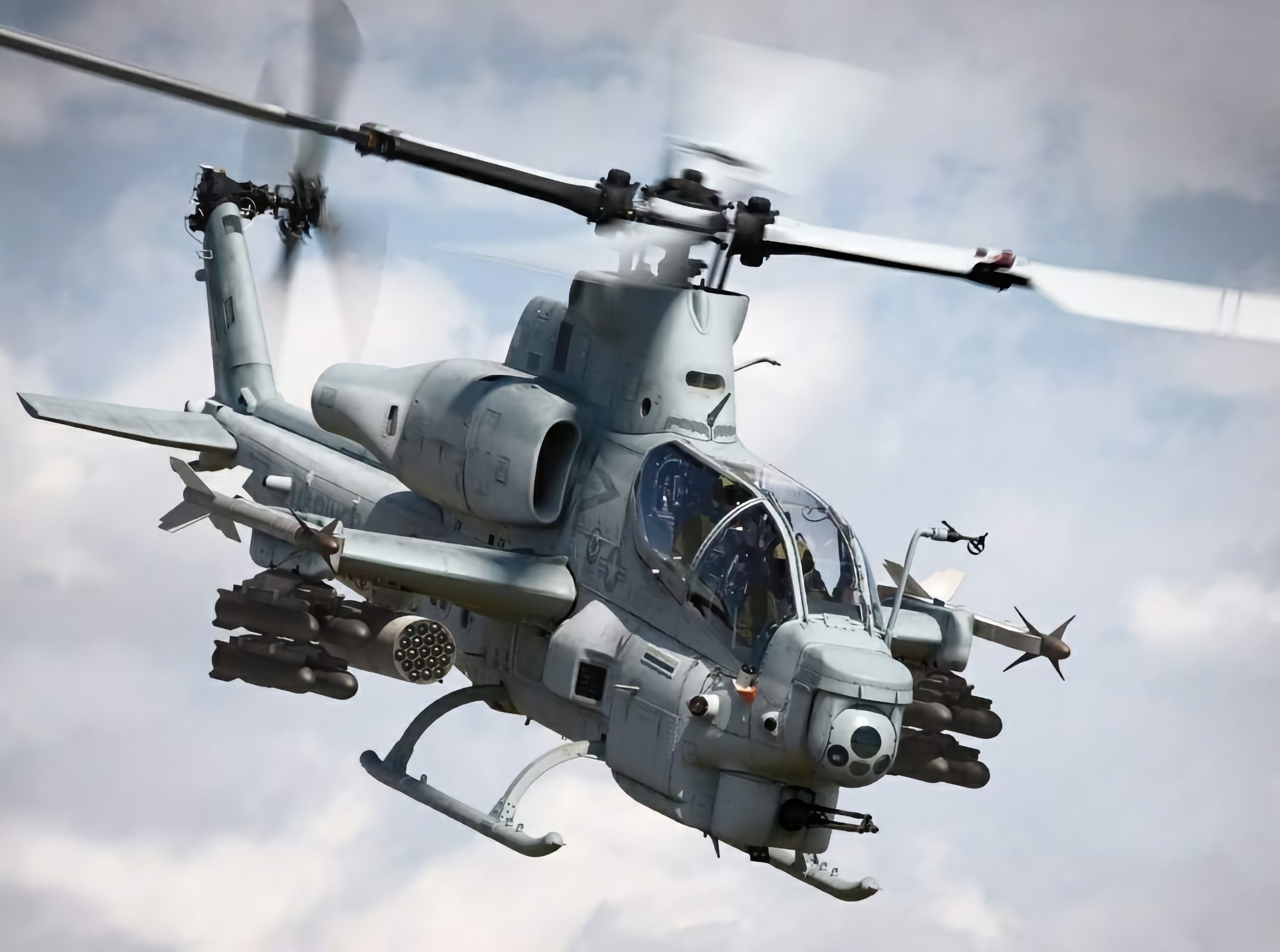 Sostituzione di Mi-24 e Mi-35: la Repubblica Ceca riceverà sei elicotteri d'attacco Bell AH-1Z Viper e due Bell UH-1Y Venom multiuso dagli USA Sostituzione di Mi-24 e Mi-35: la Repubblica Ceca riceverà sei elicotteri d'attacco Bell AH-1Z Viper e due Bell UH-1Y Venom multiuso dagli USA