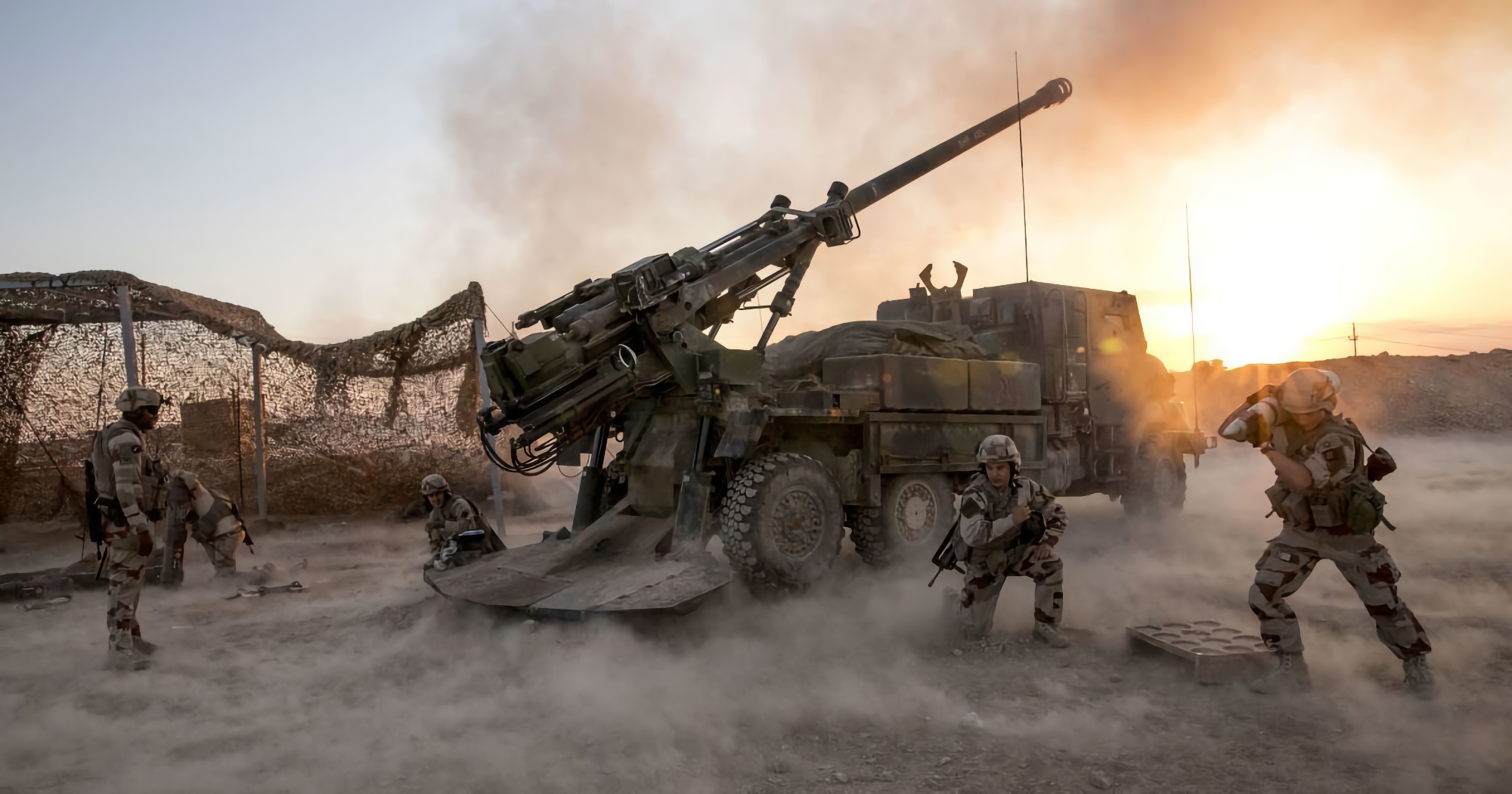 Si versano bene: le forze armate dell'Ucraina usano cannoni semoventi francesi da 155 millimetri CAESAR nella parte anteriore (video) Si versano bene: le forze armate dell'Ucraina usano cannoni semoventi francesi da 155 millimetri CAESAR nella parte anteriore (video)