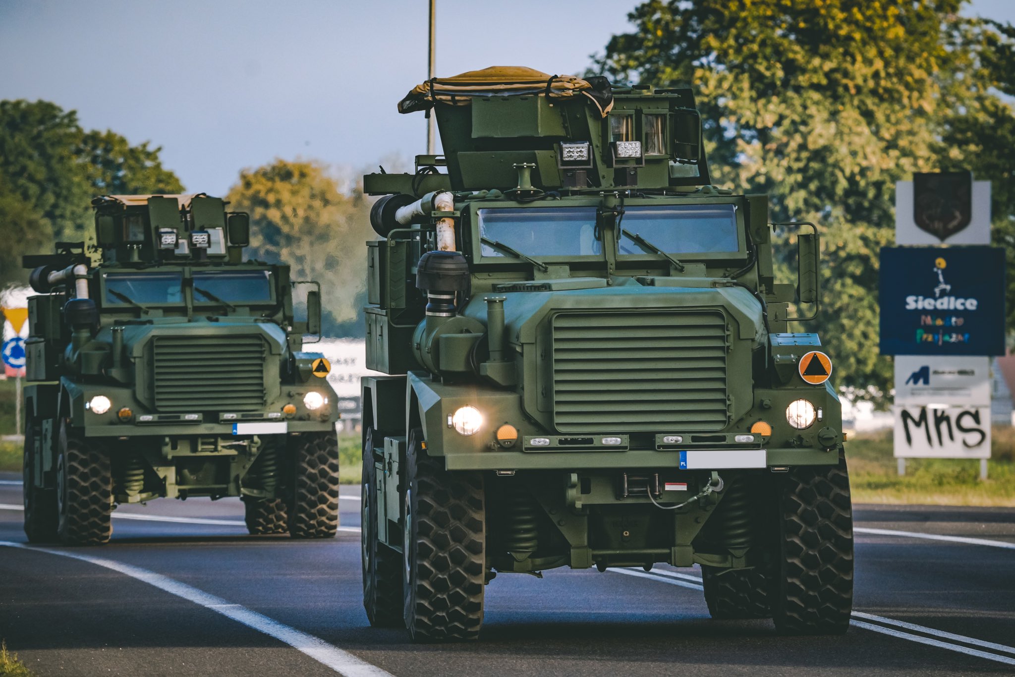 L'esercito polacco ha ricevuto 26 veicoli corazzati Cougar con protezione dalle mine L'esercito polacco ha ricevuto 26 veicoli corazzati Cougar con protezione dalle mine