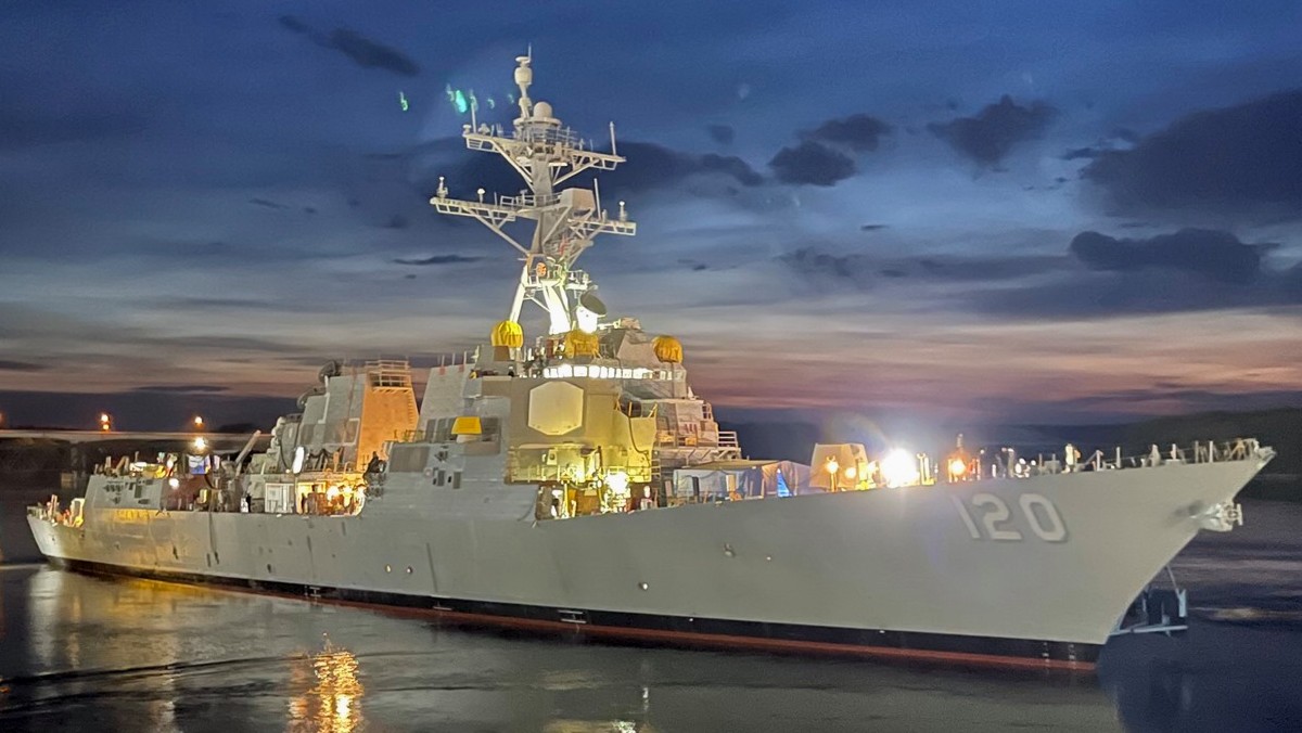 USS Carl M. Levin (DDG 120) Cacciatorpediniere classe Arleigh Burke