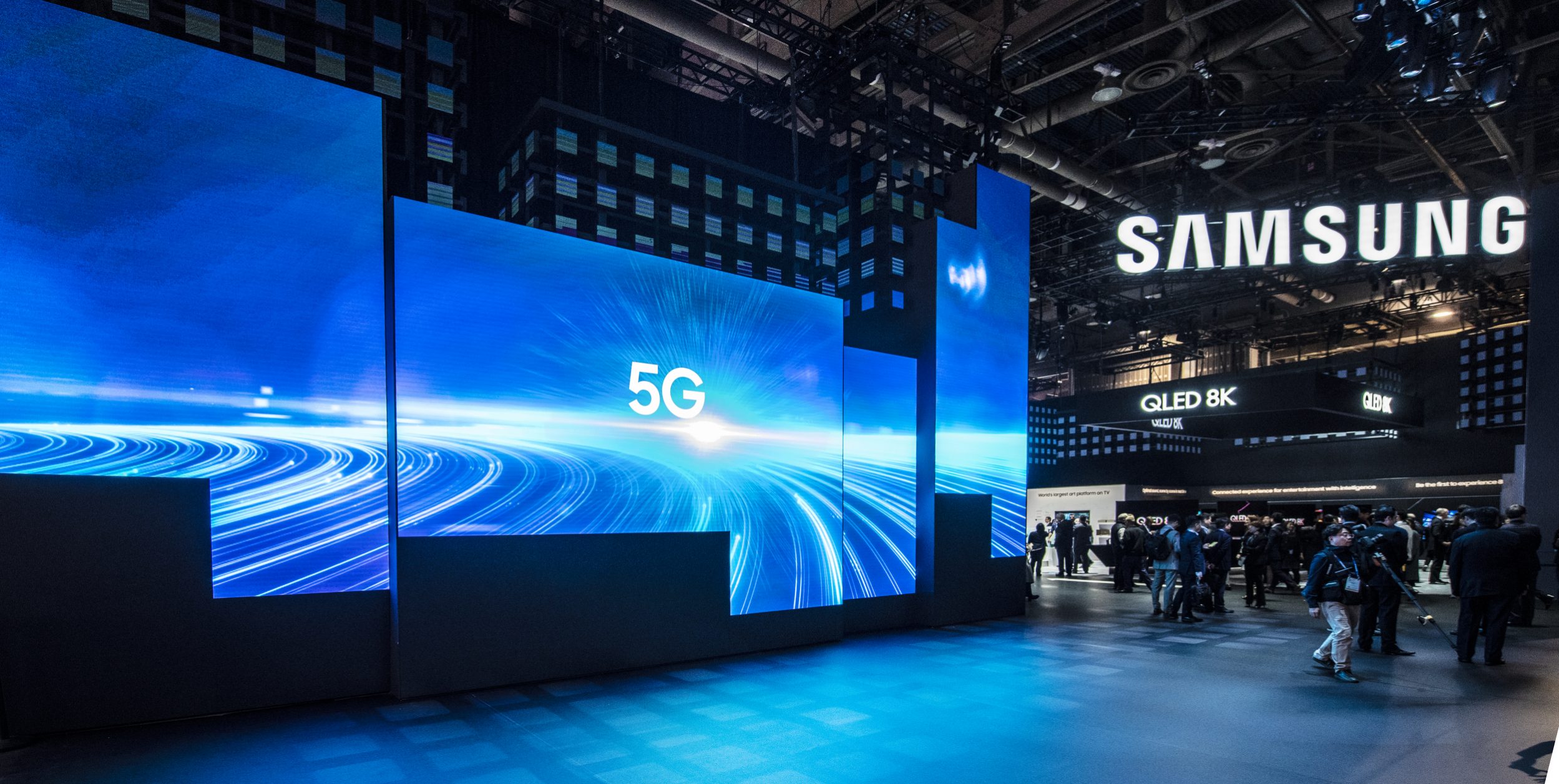 Samsung presenta le soluzioni 5G: sollevare il velo dell'innovazione Samsung rivela le capacità del 5G: quali novità ci aspettano?