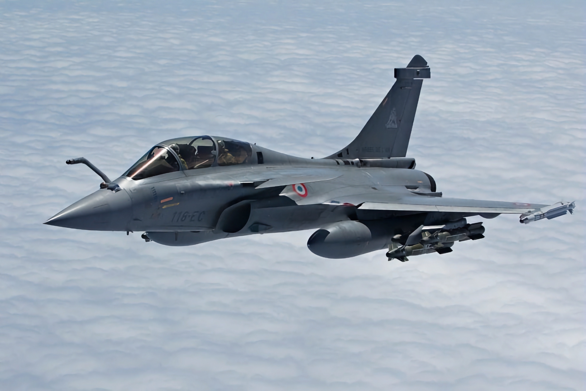 La Serbia acquista dalla Francia i caccia Dassault Rafale La Serbia acquista dalla Francia i caccia Dassault Rafale