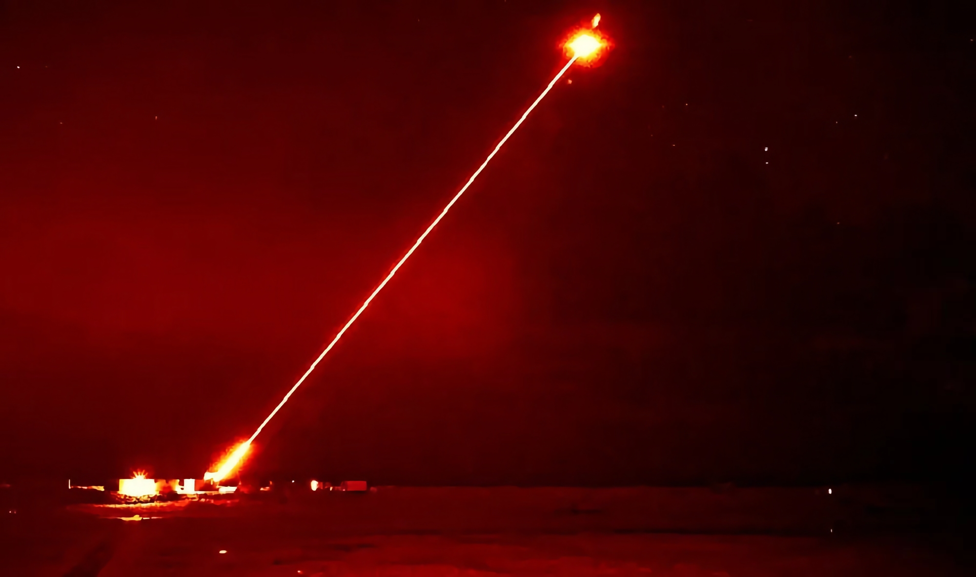 Il Regno Unito vuole dare all'Ucraina un prototipo di arma laser DragonFire, in grado di colpire qualsiasi bersaglio alla velocità della luce Il Regno Unito vuole dare all'Ucraina un prototipo di arma laser DragonFire, in grado di colpire qualsiasi bersaglio alla velocità della luce