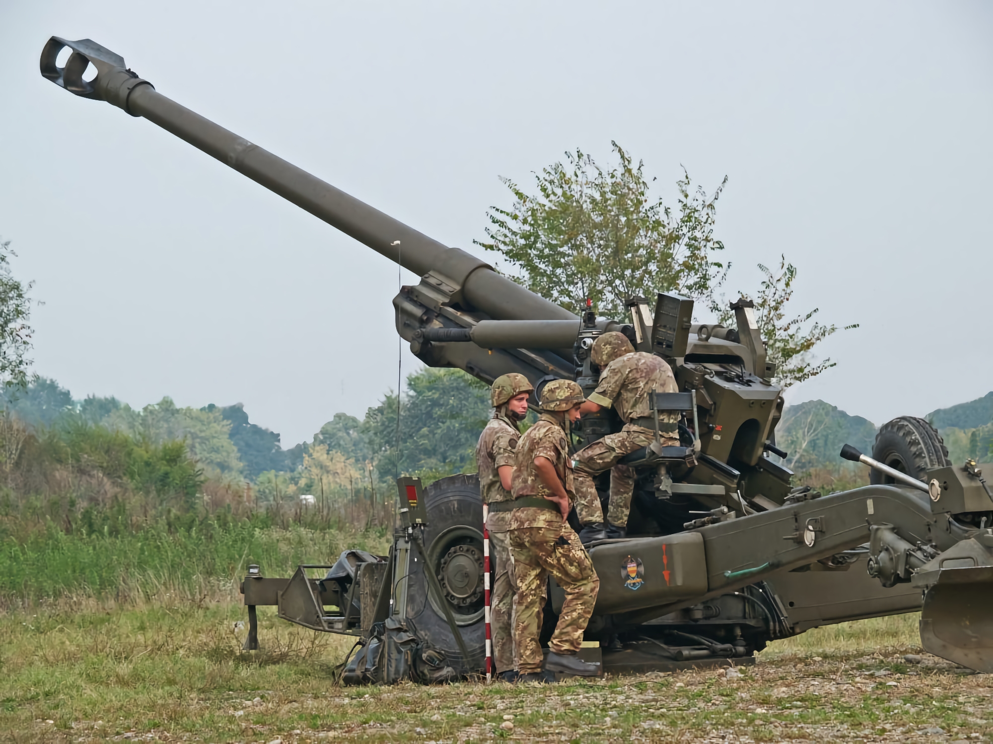 A seguire gli USA: l'Italia darà all'Ucraina gli obici FH70 standard NATO A seguire gli USA: l'Italia darà all'Ucraina gli obici FH70 standard NATO