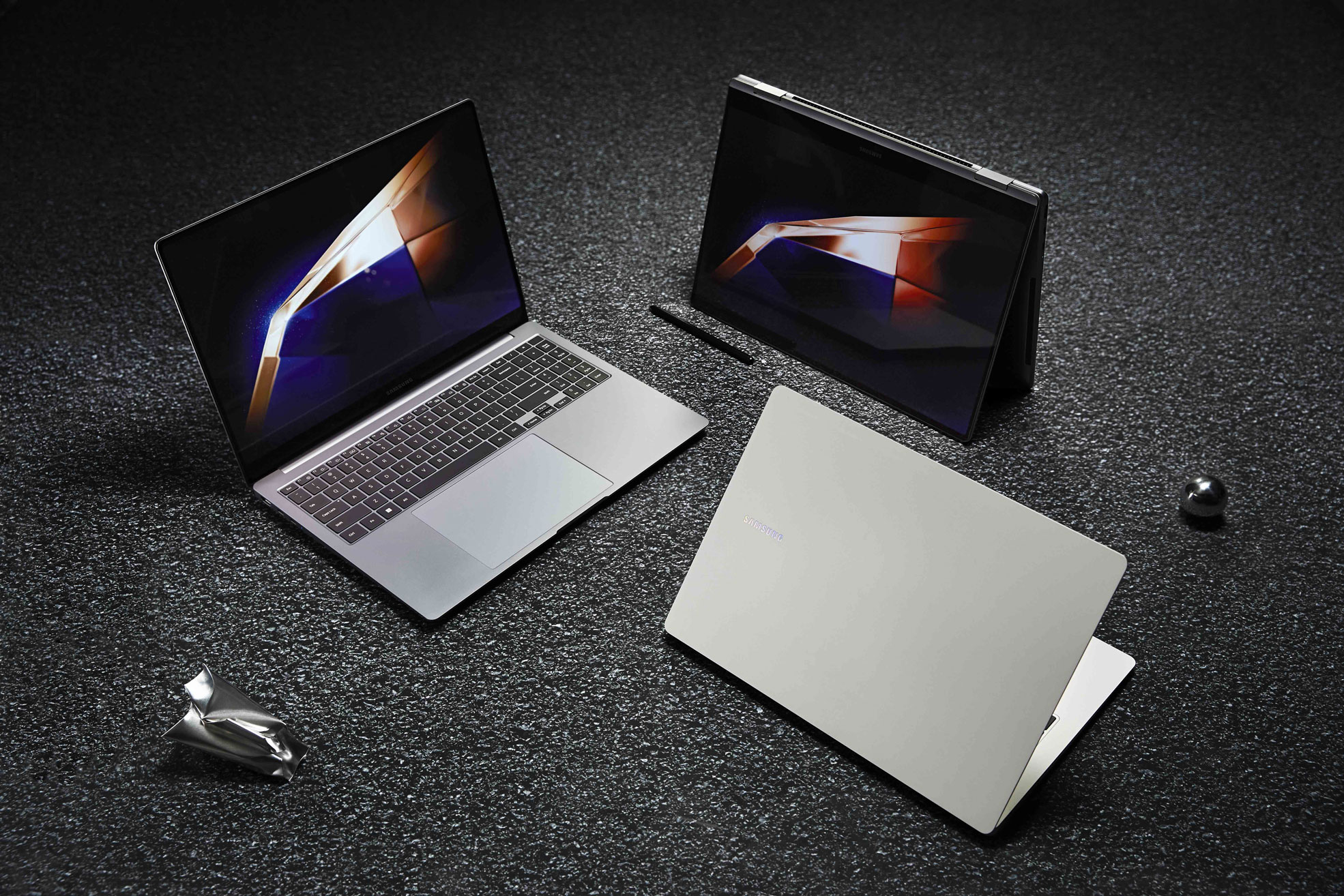 I portatili della serie Galaxy Book 4 di Samsung faranno il loro debutto mondiale il 26 febbraio I portatili della serie Galaxy Book 4 di Samsung faranno il loro debutto mondiale il 26 febbraio