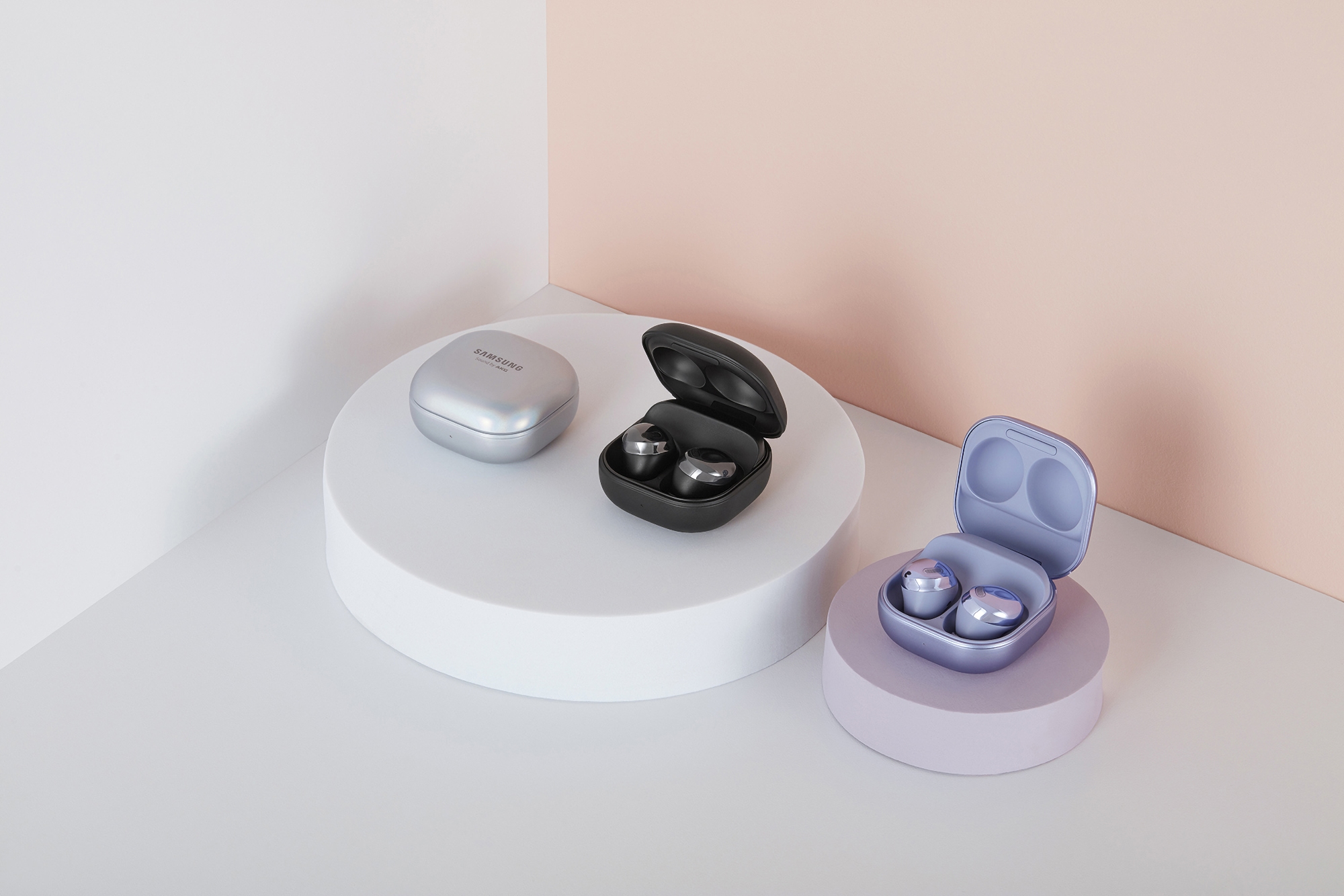 Samsung regalerà Galaxy Buds Pro con i preordini di Galaxy S22, Galaxy S22+ e Galaxy S22 Ultra Samsung regalerà Galaxy Buds Pro con i preordini di Galaxy S22, Galaxy S22+ e Galaxy S22 Ultra