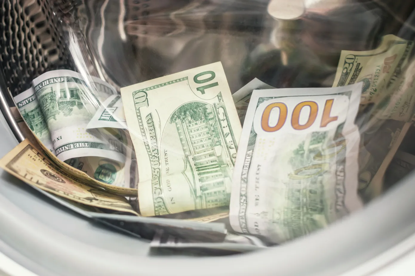 ThetaRay ha raccolto 57 milioni di dollari per sviluppare strumenti di intelligenza artificiale per combattere il riciclaggio di denaro sporco ThetaRay ha raccolto 57 milioni di dollari per sviluppare strumenti di intelligenza artificiale per combattere il riciclaggio di denaro sporco