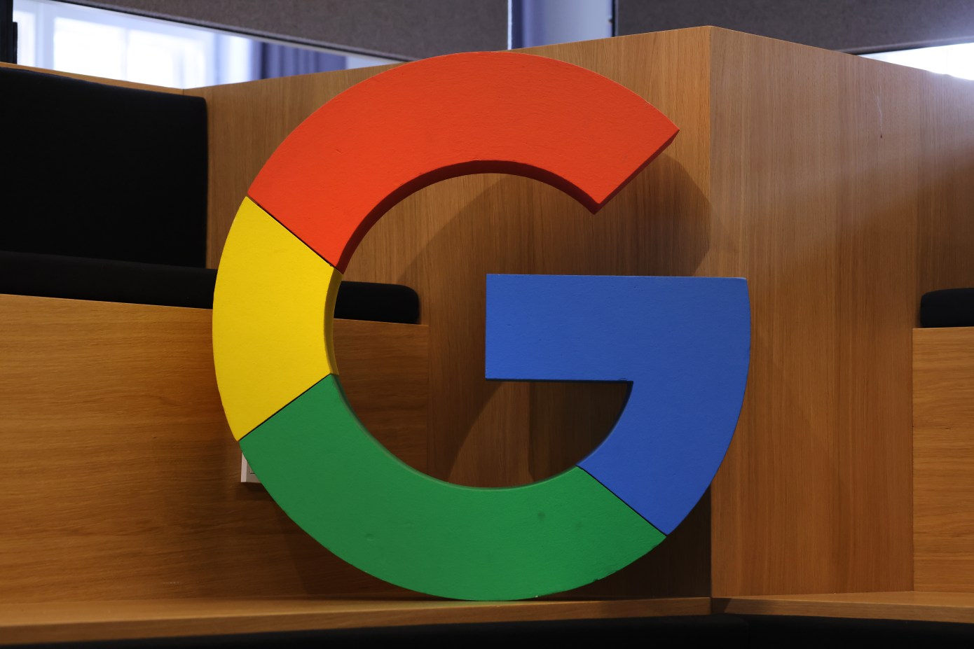 Google rimuove l'app AI Test Kitchen da Play Market e App Store