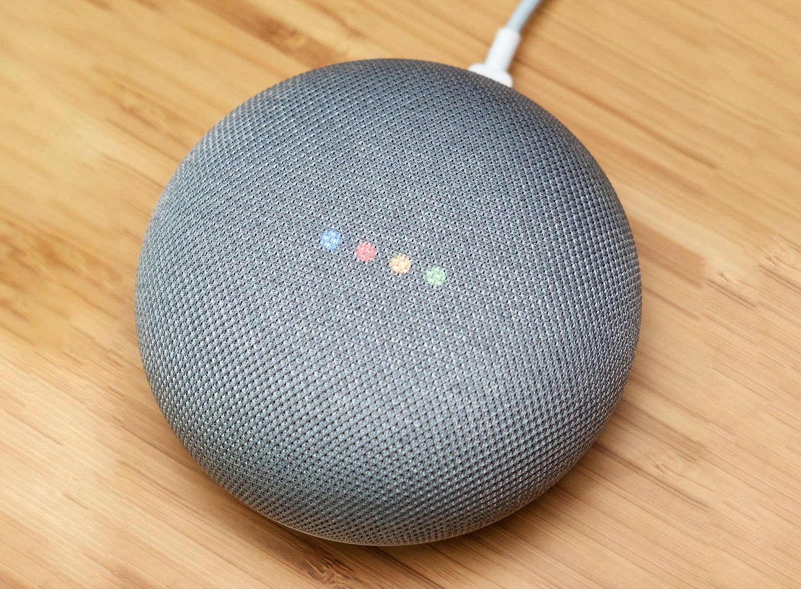 Quattro anni dopo l'annuncio: Google smette di vendere lo smart speaker Home Mini Quattro anni dopo l'annuncio: Google smette di vendere lo smart speaker Home Mini