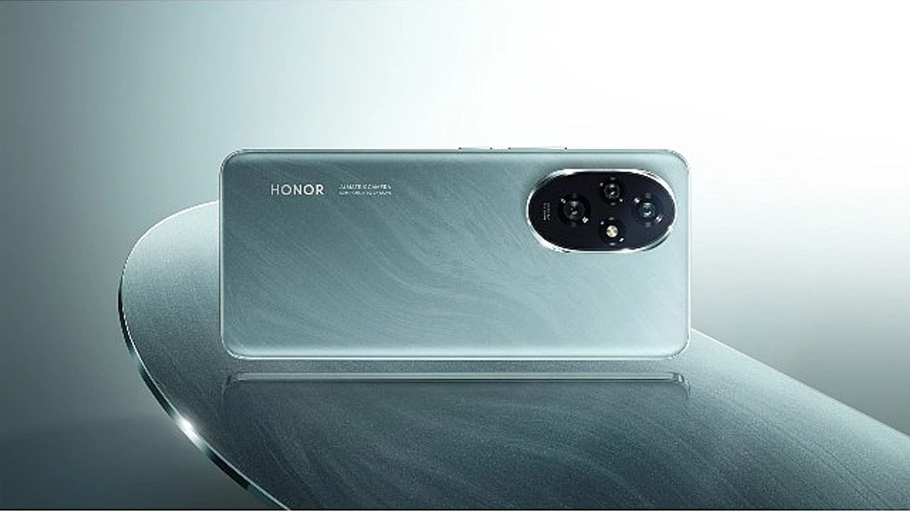 Honor ha ufficialmente confermato che la serie Honor 300 avrà uno schermo piatto e un design ultra-sottile Honor ha ufficialmente confermato che la serie Honor 300 avrà uno schermo piatto e un design ultra-sottile