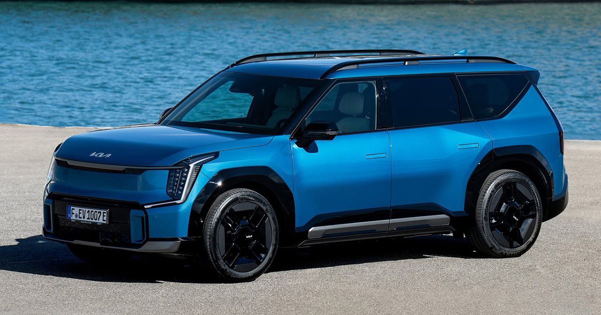 Kia si fa avanti con il nuovo SUV elettrico EV9 Presentata la Kia EV9: Una nuova era di SUV elettrici