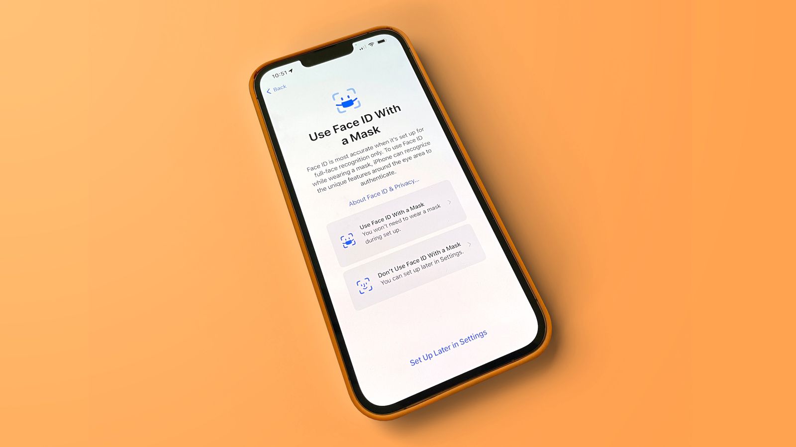 Apple aggiunge in iOS 15.4 Beta la possibilità di sbloccare iPhone con Face ID indossando una maschera Apple aggiunge in iOS 15.4 Beta la possibilità di sbloccare iPhone con Face ID indossando una maschera