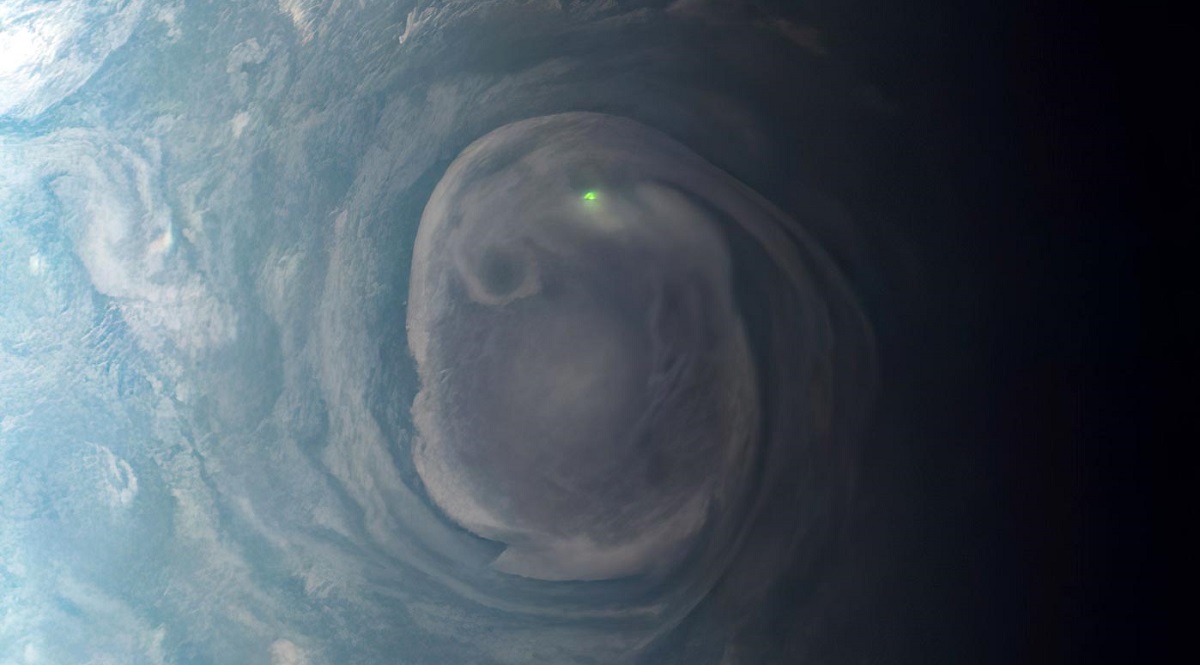 Gli scienziati ottengono accidentalmente la prima fotografia di un fulmine jupiteriano