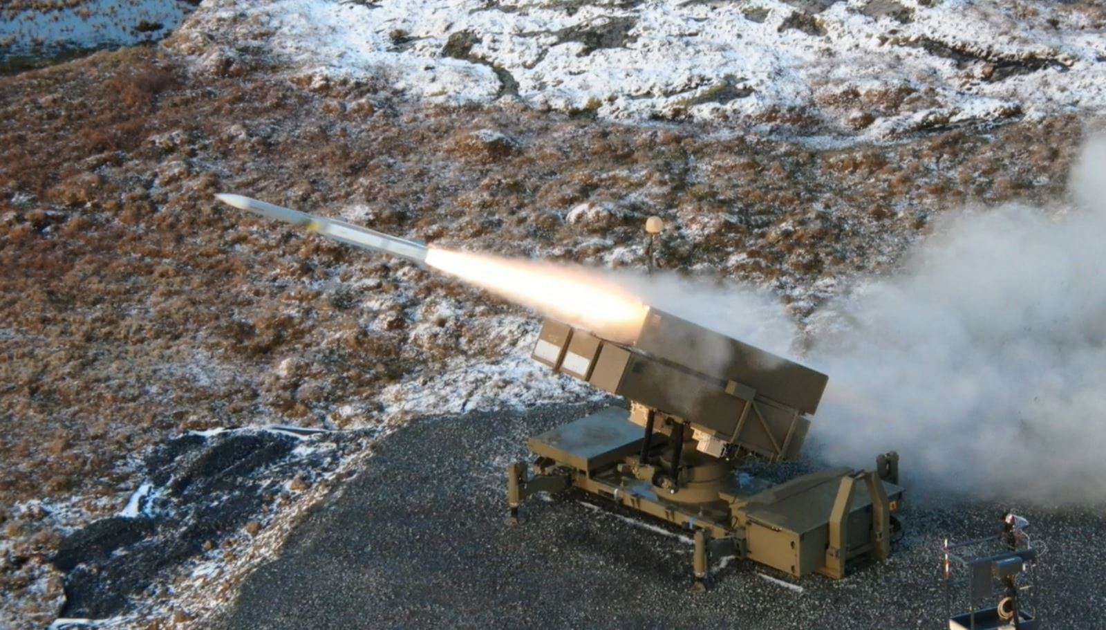 Il Canada ha già acquistato il sistema NASAMS per l'Ucraina. Il Canada ha già acquistato il sistema NASAMS per l'Ucraina.