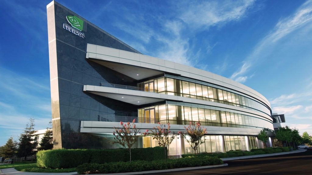 NVIDIA ha sviluppato una versione semplificata dell'avanzato chip A100 per evitare le restrizioni e continuare a spedirlo in Cina. NVIDIA ha sviluppato una versione semplificata dell'avanzato chip A100 per evitare le restrizioni e continuare a spedirlo in Cina.
