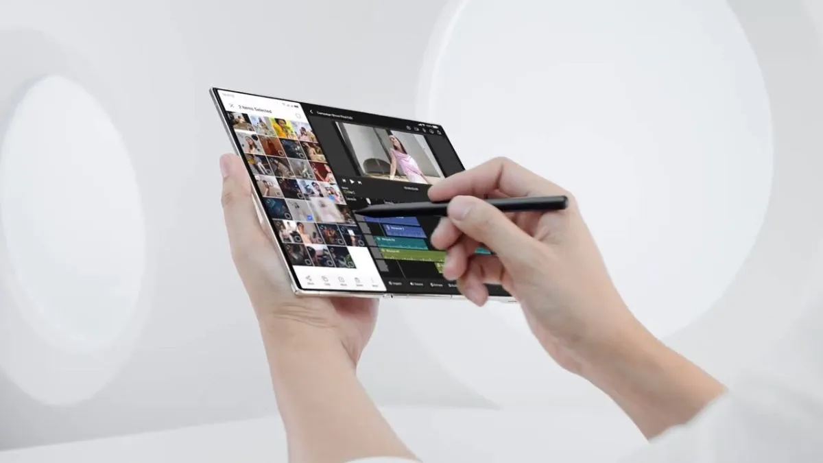 Mentre Huawei rilascia il Mate XT Ultimate a 3 schermi, OPPO prende tempo con una tecnologia simile. Mentre Huawei rilascia il Mate XT Ultimate a 3 schermi, OPPO prende tempo con una tecnologia simile.