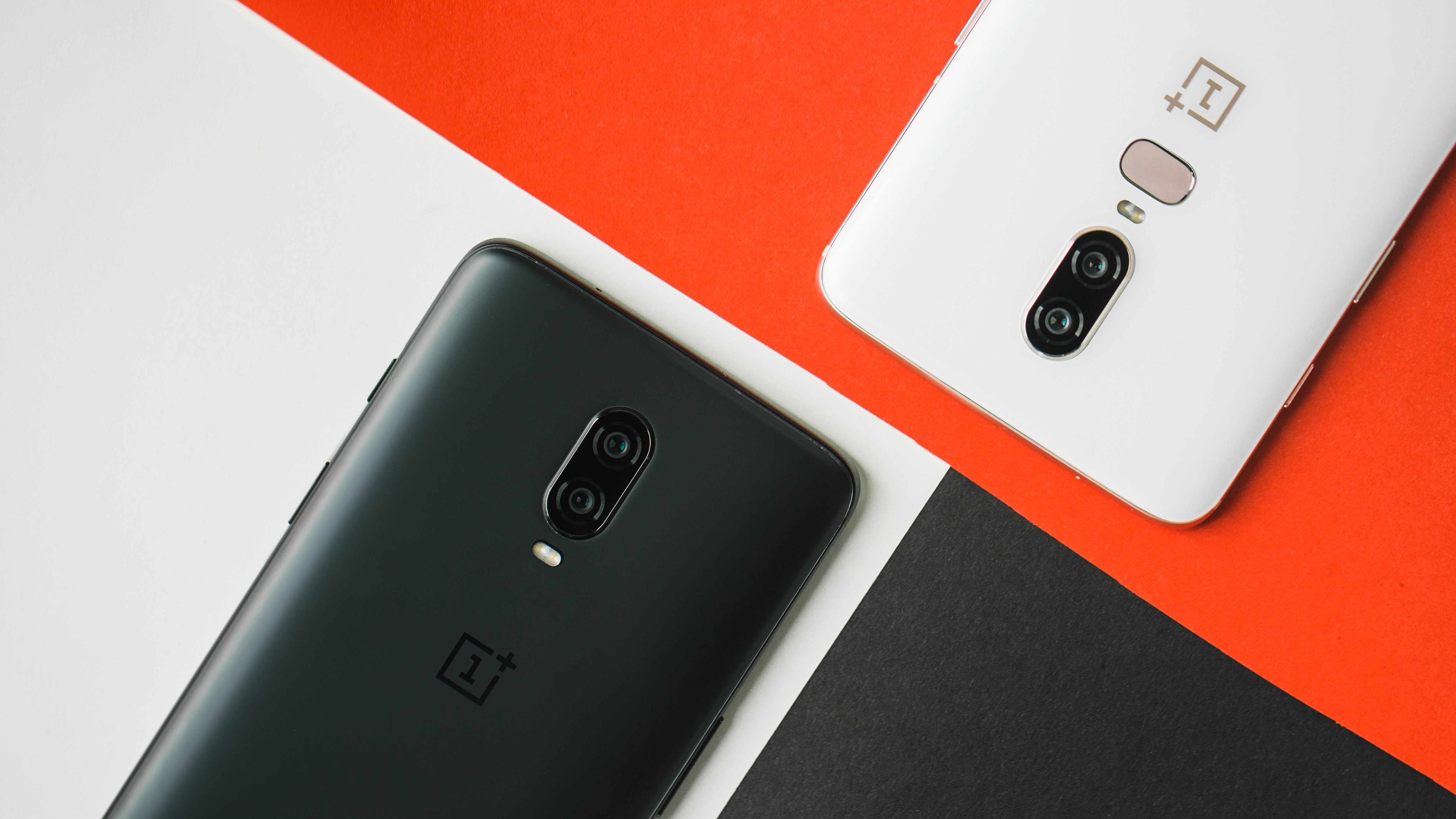 OnePlus 6 e OnePlus 6T ricevono il nuovo aggiornamento OxygenOS OnePlus 6 e OnePlus 6T ricevono il nuovo aggiornamento OxygenOS