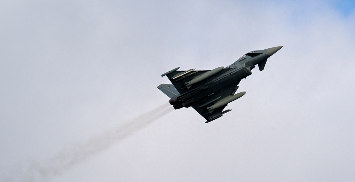La Germania potrebbe revocare l'embargo sulle forniture all'Arabia Saudita dei caccia europei Eurofighter Typhoon La Germania potrebbe revocare l'embargo sulle forniture all'Arabia Saudita dei caccia europei Eurofighter Typhoon