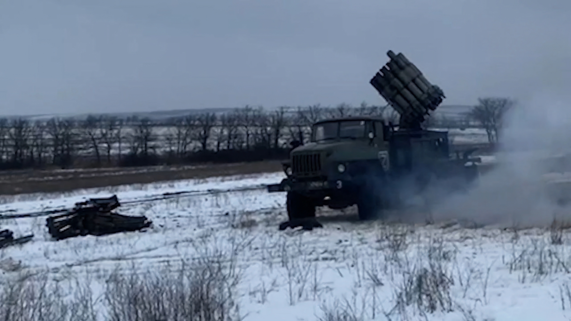 L'AFU ha distrutto un raro bombardiere russo RBU-6000 con l'aiuto dell'artiglieria (video) L'AFU ha distrutto un raro bombardiere russo RBU-6000 con l'aiuto dell'artiglieria (video)