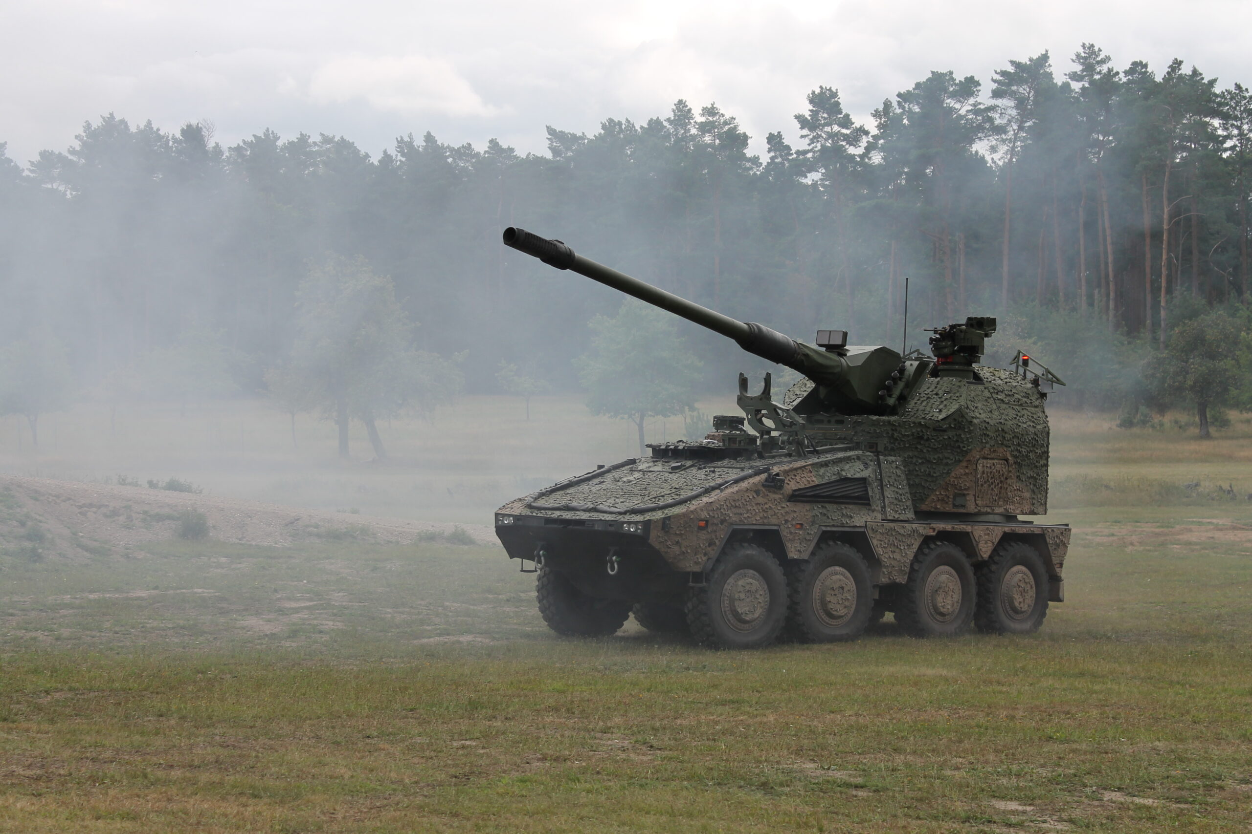 Quando l'Ucraina riceverà i moderni obici semoventi RCH 155 basati sul GTK Boxer APC e con torretta del PzH 2000 Quando l'Ucraina riceverà i moderni obici semoventi RCH 155 basati sul GTK Boxer APC e con torretta del PzH 2000