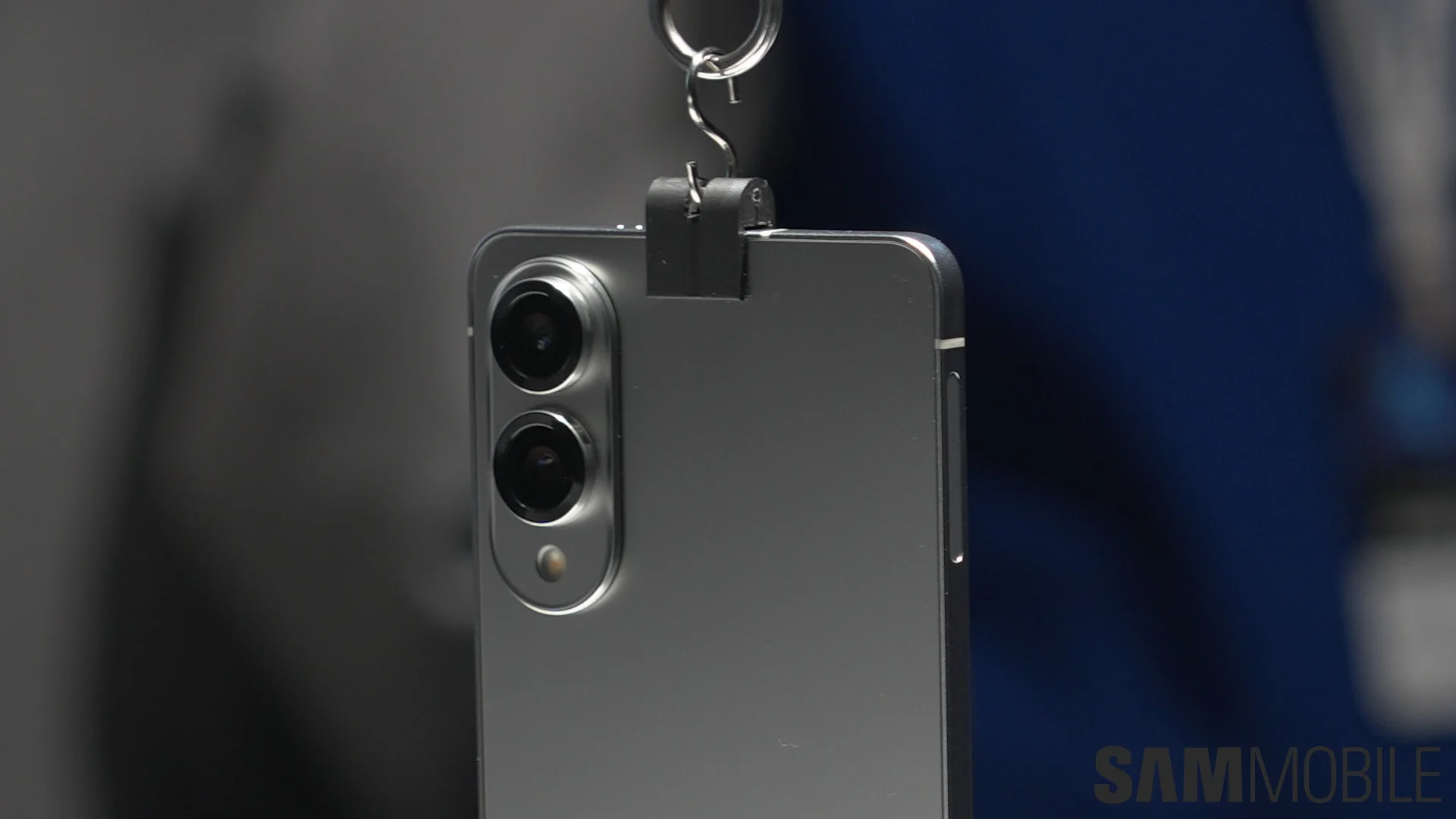 Caratteristiche premium: Galaxy S25 Edge ora con accesso gratuito a Google AI Gli utenti del Galaxy S25 Edge potranno utilizzare gratuitamente l'intelligenza artificiale di Google