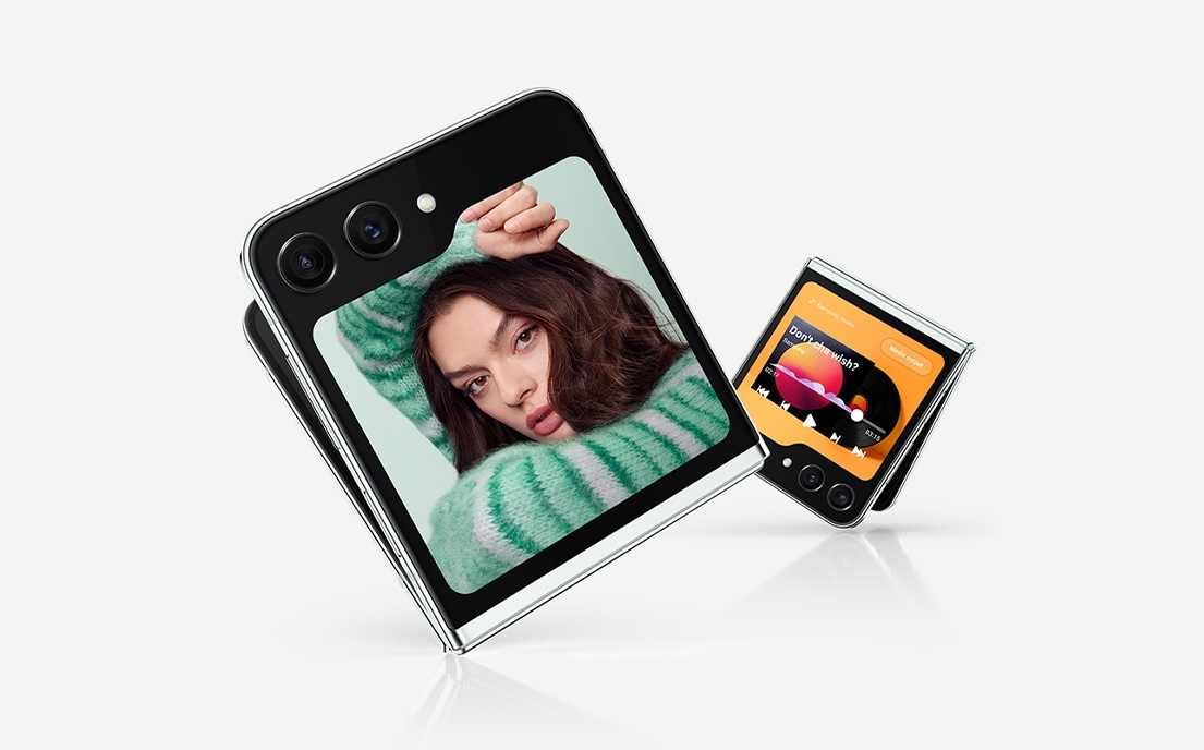 Samsung Galaxy Flip 5 con l'aggiornamento One UI 6.1.1 ottiene nuove funzioni Galaxy AI Samsung Galaxy Flip 5 con l'aggiornamento One UI 6.1.1 ottiene nuove funzioni Galaxy AI