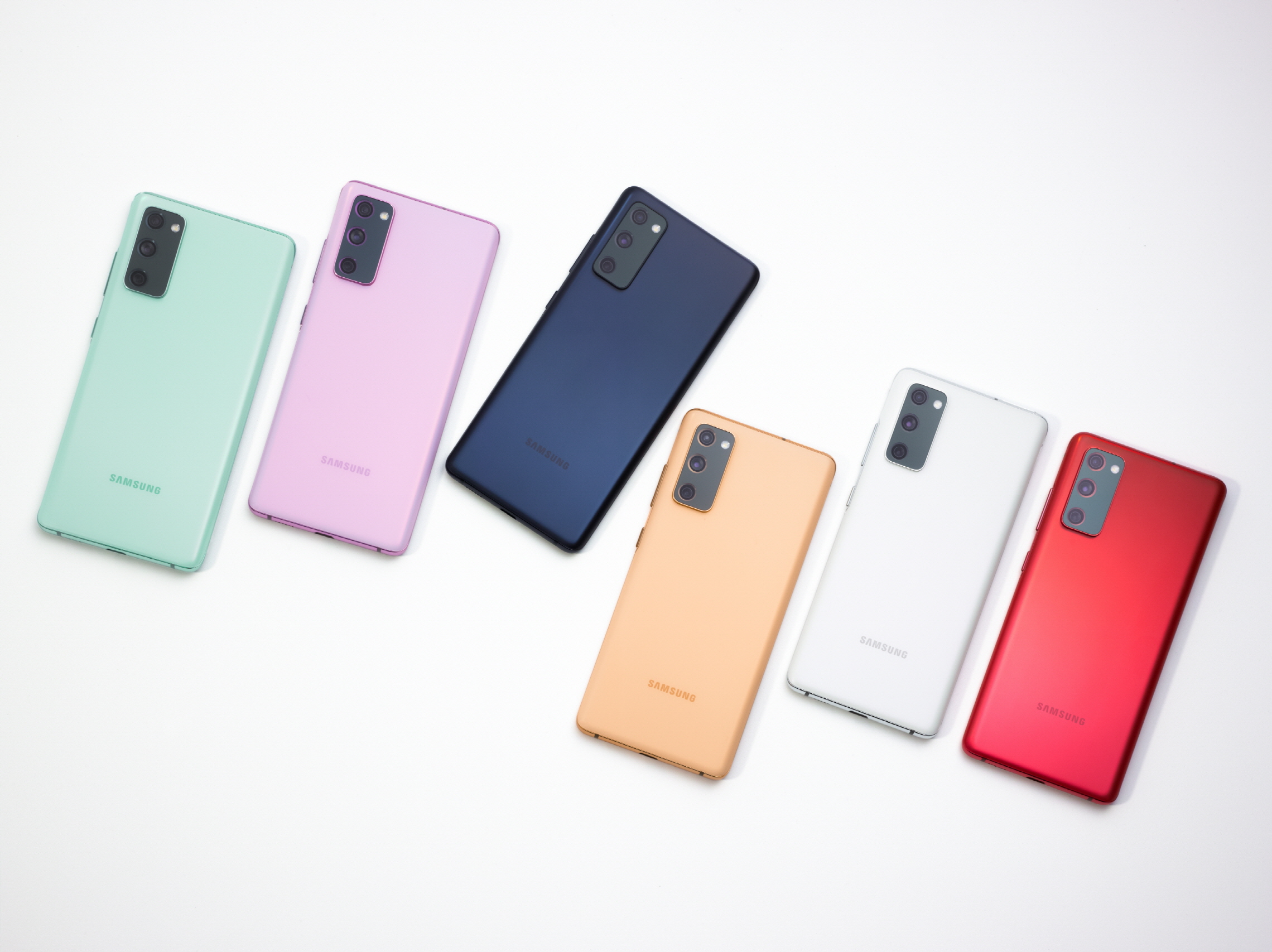 Samsung Galaxy S20 FE inizia a ricevere l'aggiornamento software di giugno