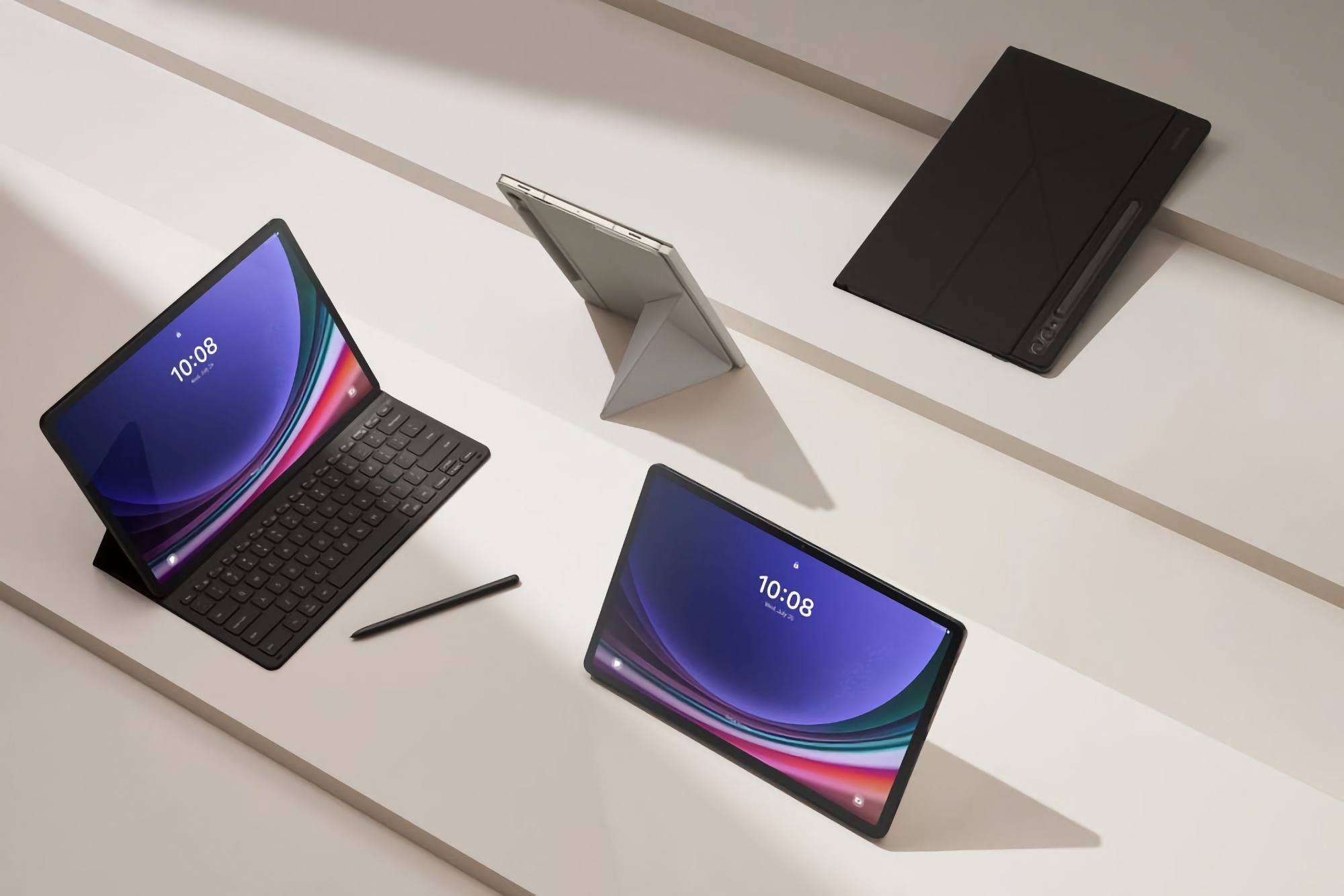 Voci di corridoio: La linea di tablet Samsung Galaxy Tab S10 arriverà sul mercato con processori Qualcomm ed Exynos Voci di corridoio: La linea di tablet Samsung Galaxy Tab S10 arriverà sul mercato con processori Qualcomm ed Exynos