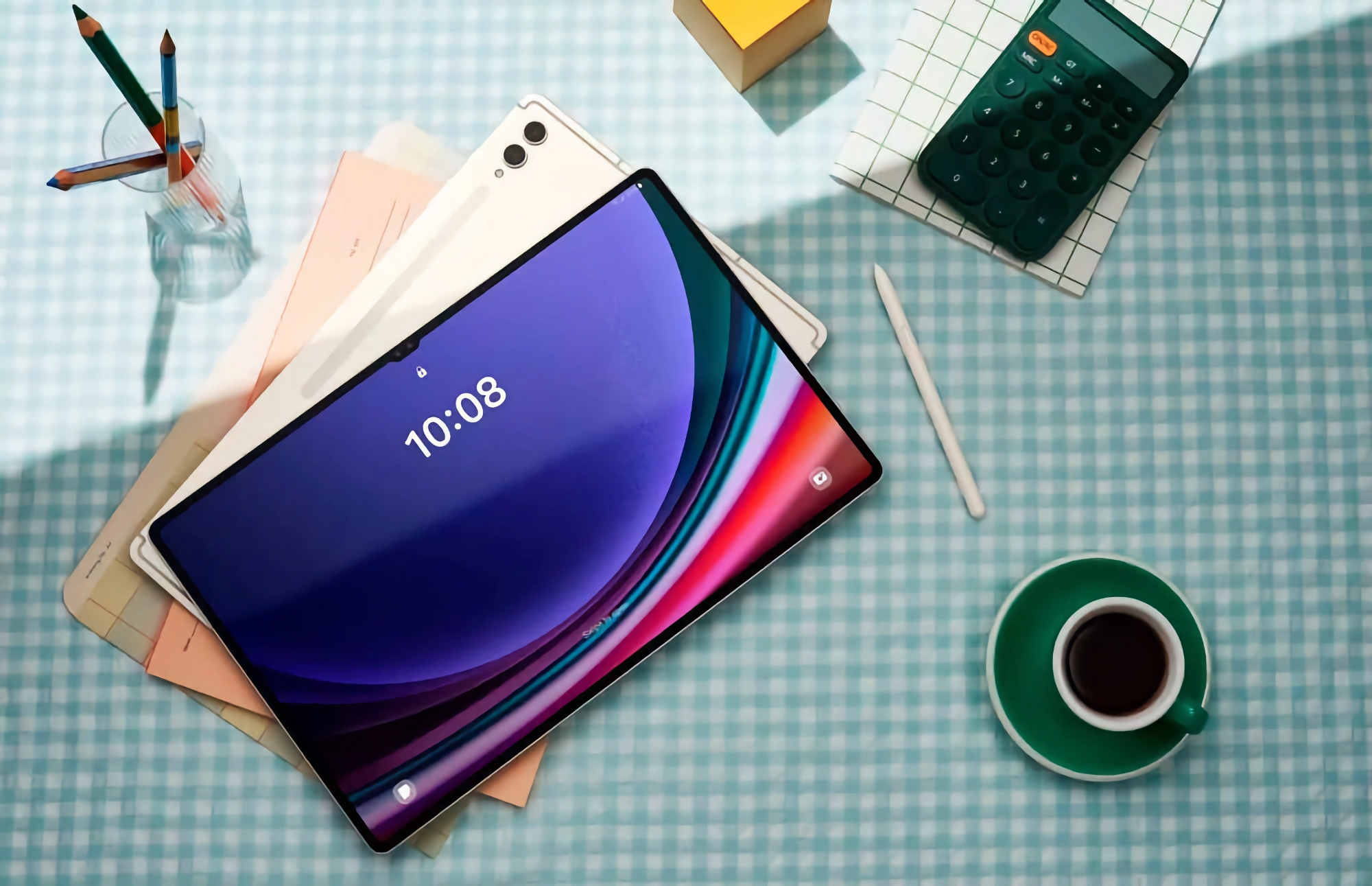Nessun cambiamento: i Samsung Galaxy Tab S10+ e Galaxy Tab S10 Ultra avranno il supporto per la ricarica a 45W Nessun cambiamento: i Samsung Galaxy Tab S10+ e Galaxy Tab S10 Ultra avranno il supporto per la ricarica a 45W