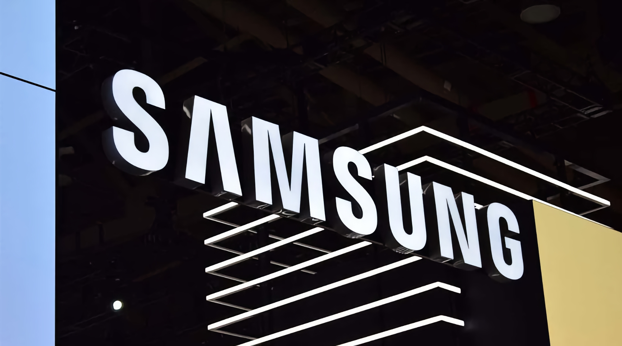 Dopo Apple: Samsung interrompe le consegne di smartphone e altri dispositivi elettronici in Russia Dopo Apple: Samsung interrompe le consegne di smartphone e altri dispositivi elettronici in Russia