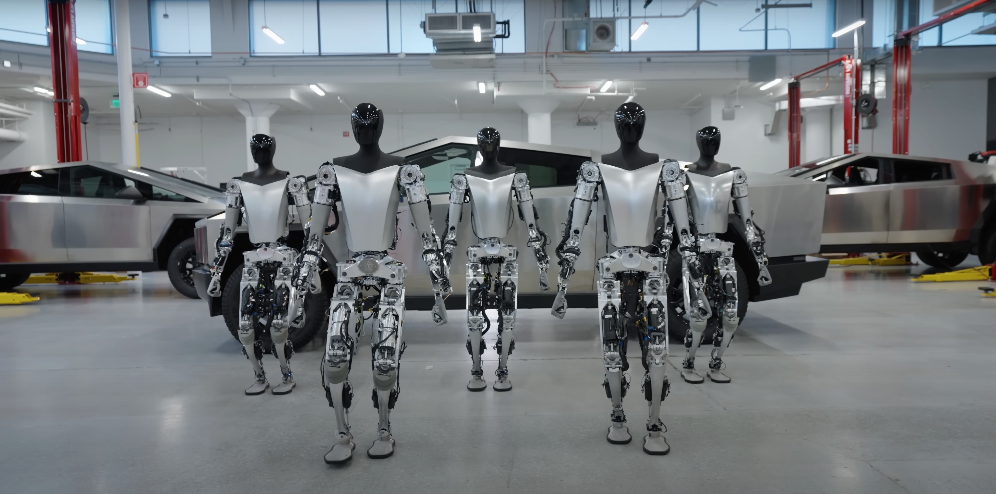"L'umanoide 'amichevole' Tesla Bot impara a camminare e a prendere le cose con le mani (video) "L'umanoide 'amichevole' Tesla Bot impara a camminare e a prendere le cose con le mani (video)
