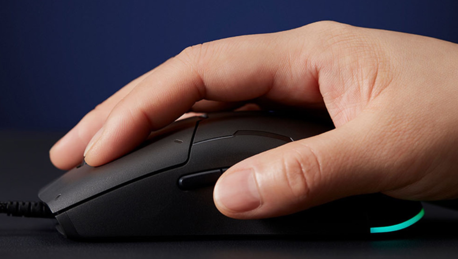 Xiaomi lancia Gaming Mouse Lite con illuminazione RGB a soli $ 15 Xiaomi lancia Gaming Mouse Lite con illuminazione RGB a soli $ 15