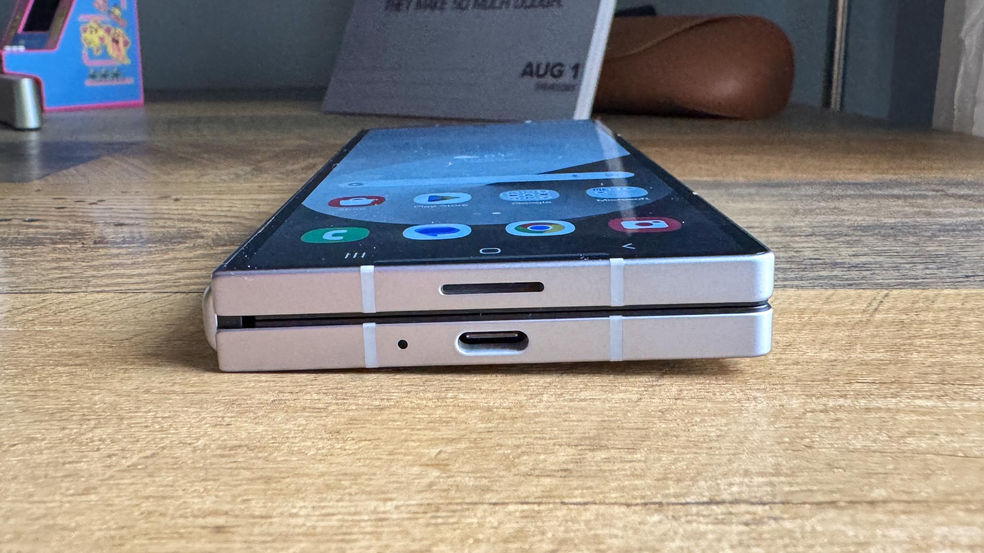 Il segreto non è più un segreto: Samsung Galaxy Fold7 in una foto dal vivo Nuova foto della Samsung Galaxy Fold7: Prima occhiata al design innovativo