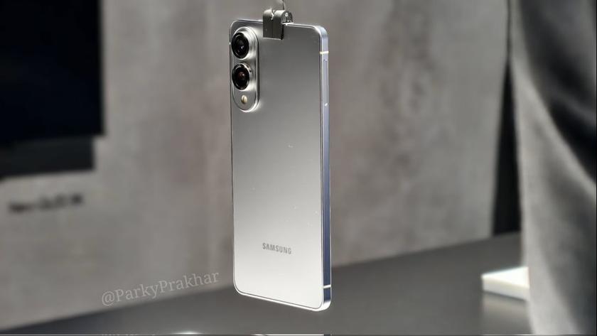 Galaxy S25 Edge sta guadagnando terreno: cosa ha in serbo Samsung per i suoi fan! Proteggere il futuro: uno sguardo esclusivo alla pellicola protettiva per Galaxy S25 Edge