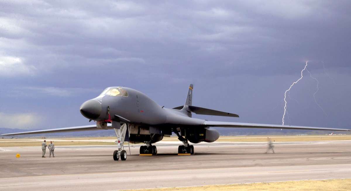 I bombardieri strategici statunitensi B-1B Lancer hanno compiuto una storica visita in Turchia I bombardieri strategici statunitensi B-1B Lancer hanno compiuto una storica visita in Turchia