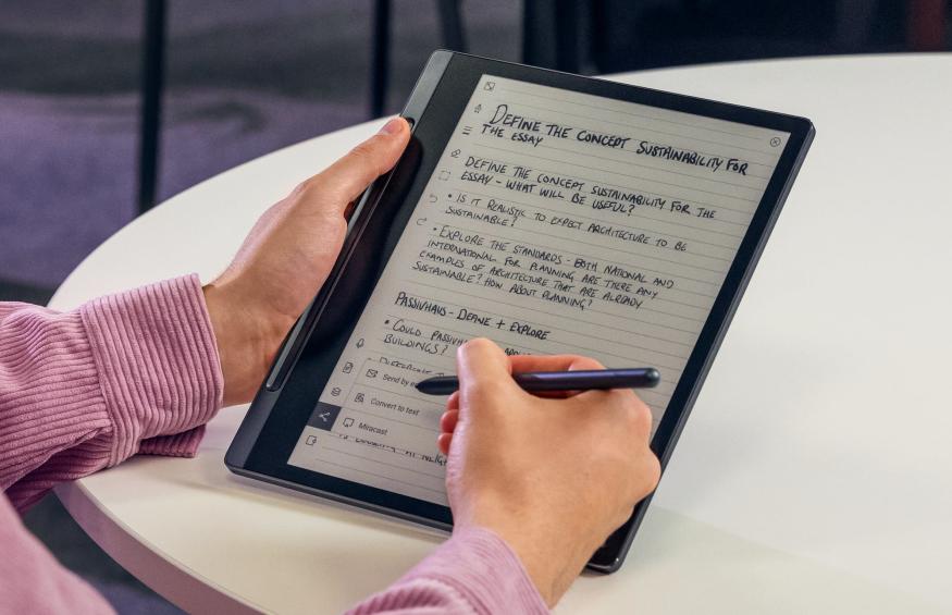 Lenovo presenta il blocco note digitale Smart Paper: la risposta da 400 dollari al Kindle Scribe di Amazon Lenovo presenta il blocco note digitale Smart Paper: la risposta da 400 dollari al Kindle Scribe di Amazon