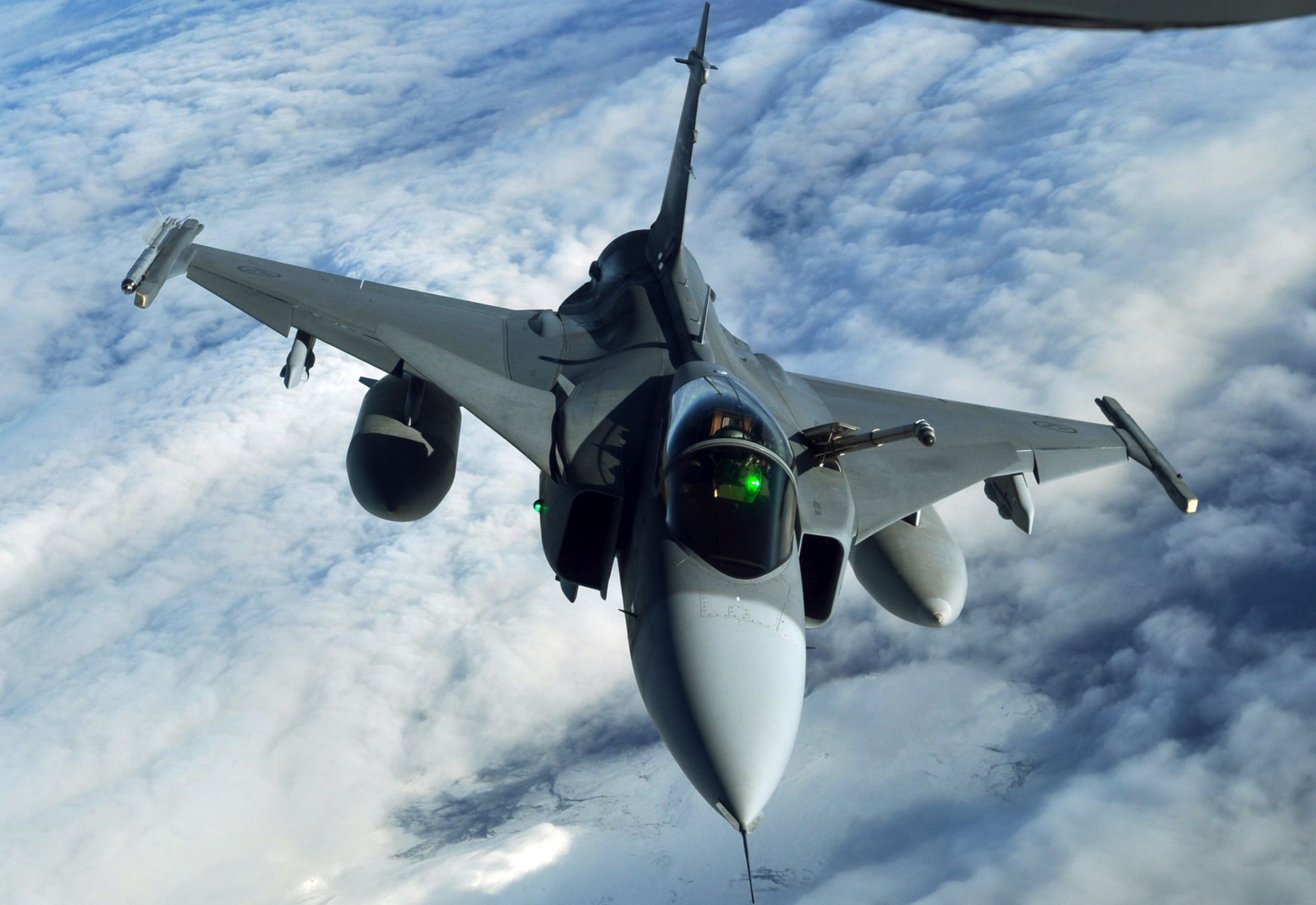 Il Brasile vuole acquistare i caccia svedesi JAS 39 Gripen Il Brasile vuole acquistare i caccia svedesi JAS 39 Gripen