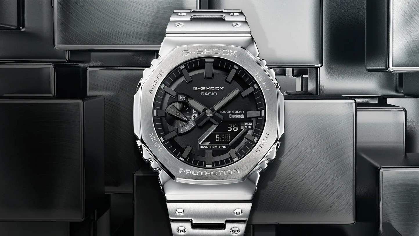 Protezione assoluta in metallo: il nuovo Casio G-Shock GM-B2100SD-1C Casio introduce un nuovo G-Shock interamente in metallo GM-B2100SD-1C