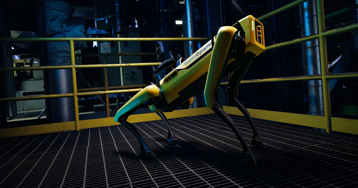 Boston Dynamics aggiorna Spot robop con telecamere stereo a colori e supporto 5G Boston Dynamics aggiorna Spot robop con telecamere stereo a colori e supporto 5G