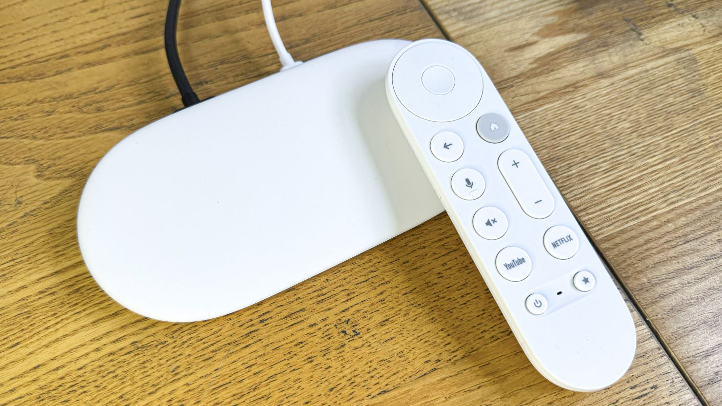 Google ha rilasciato il primo aggiornamento per Google TV Streamer Google ha rilasciato il primo aggiornamento per Google TV Streamer