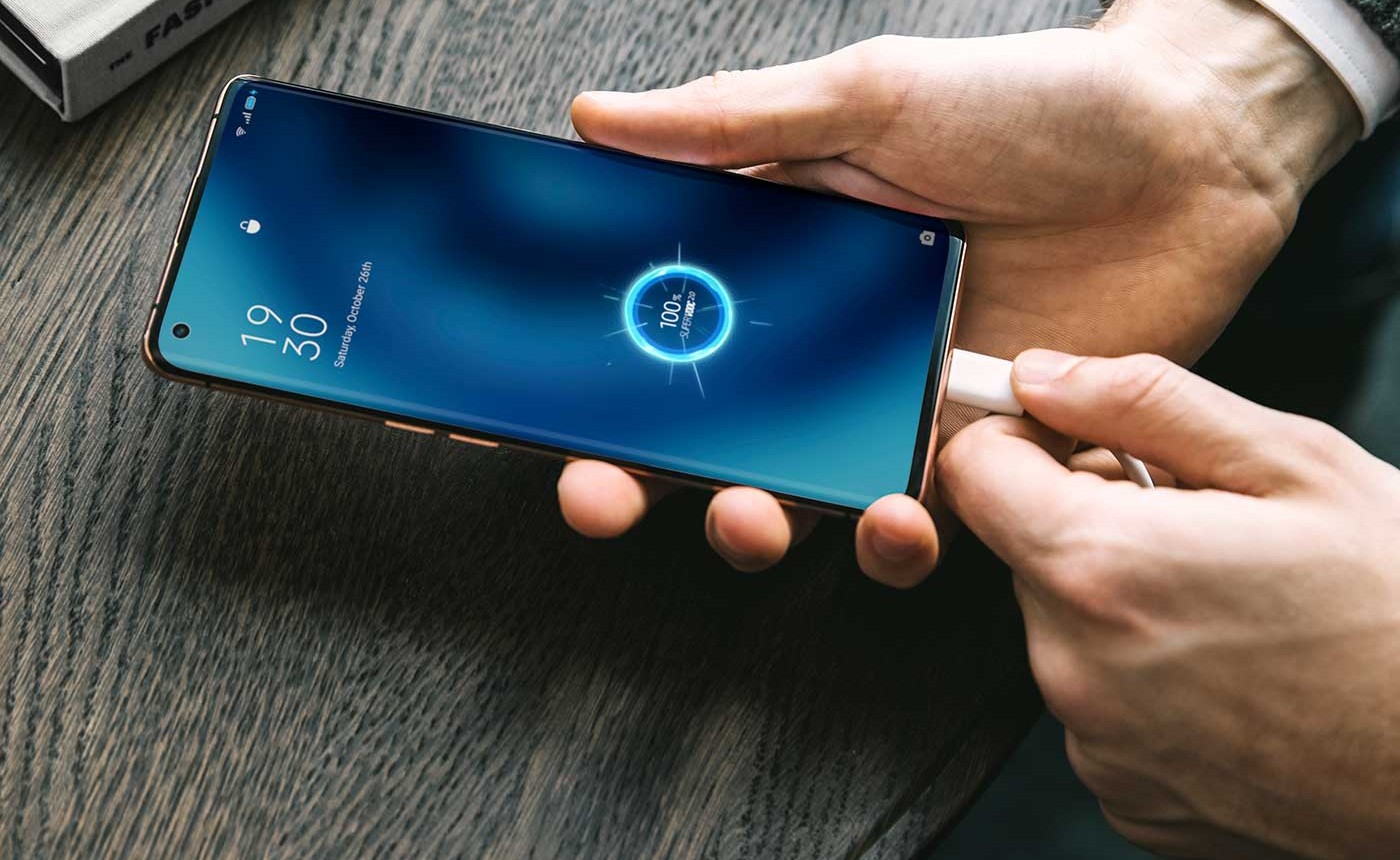 Esclusivo: Tutto sui nuovi caricabatterie di Oppo La nuova generazione di caricabatterie di Oppo: Più veloce di quanto pensiate!