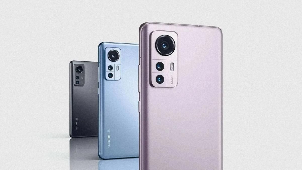 Il primo sguardo di Tech Insider allo Xiaomi 12S Pro: Specifiche e prestazioni Xiaomi 12S Pro svelato: Una nuova era per l'eccellenza degli smartphone
