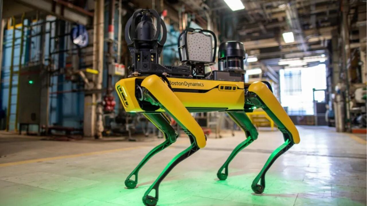 Il robot Spot, simile a un cane, è stato utilizzato per mappare la zona radioattiva della centrale nucleare britannica di Dounreay Il robot Spot, simile a un cane, è stato utilizzato per mappare la zona radioattiva della centrale nucleare britannica di Dounreay