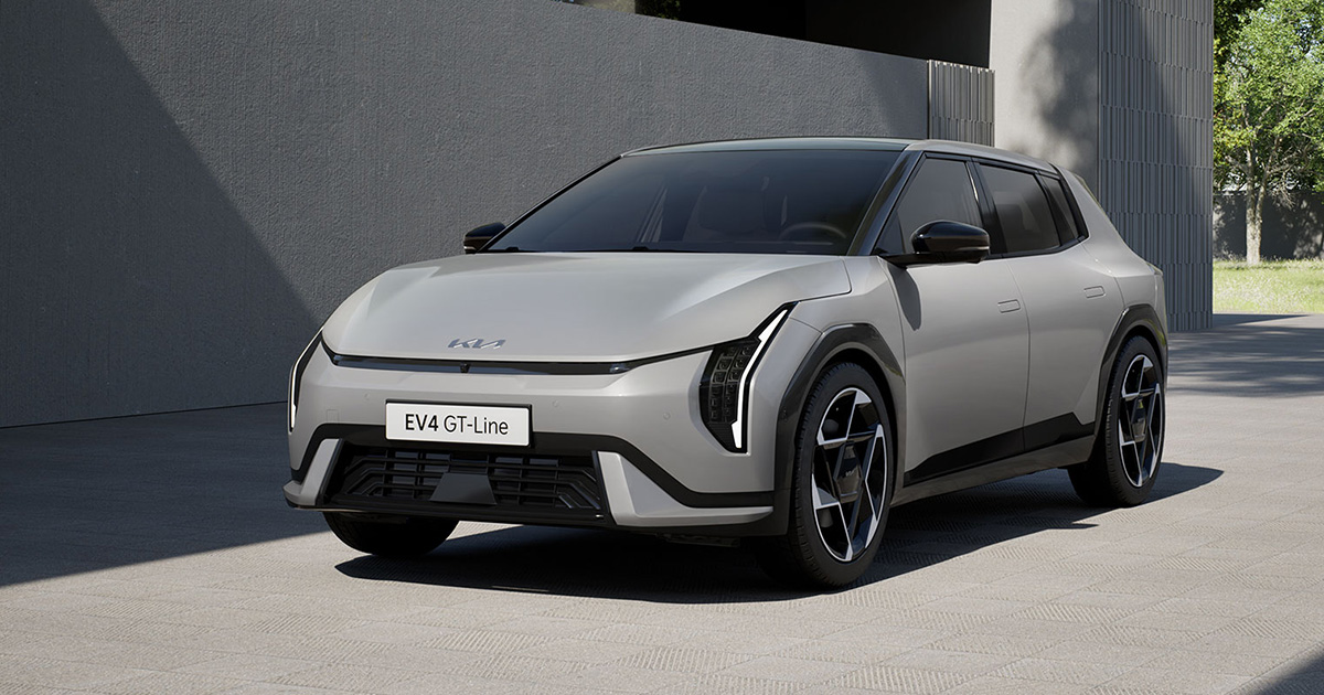 Kia EV4 GT-Line: accenti tecnologici in un'elegante utilitaria Kia EV4 GT-Line, utilitaria elettrica: Ecco la nuova tendenza dei coreani