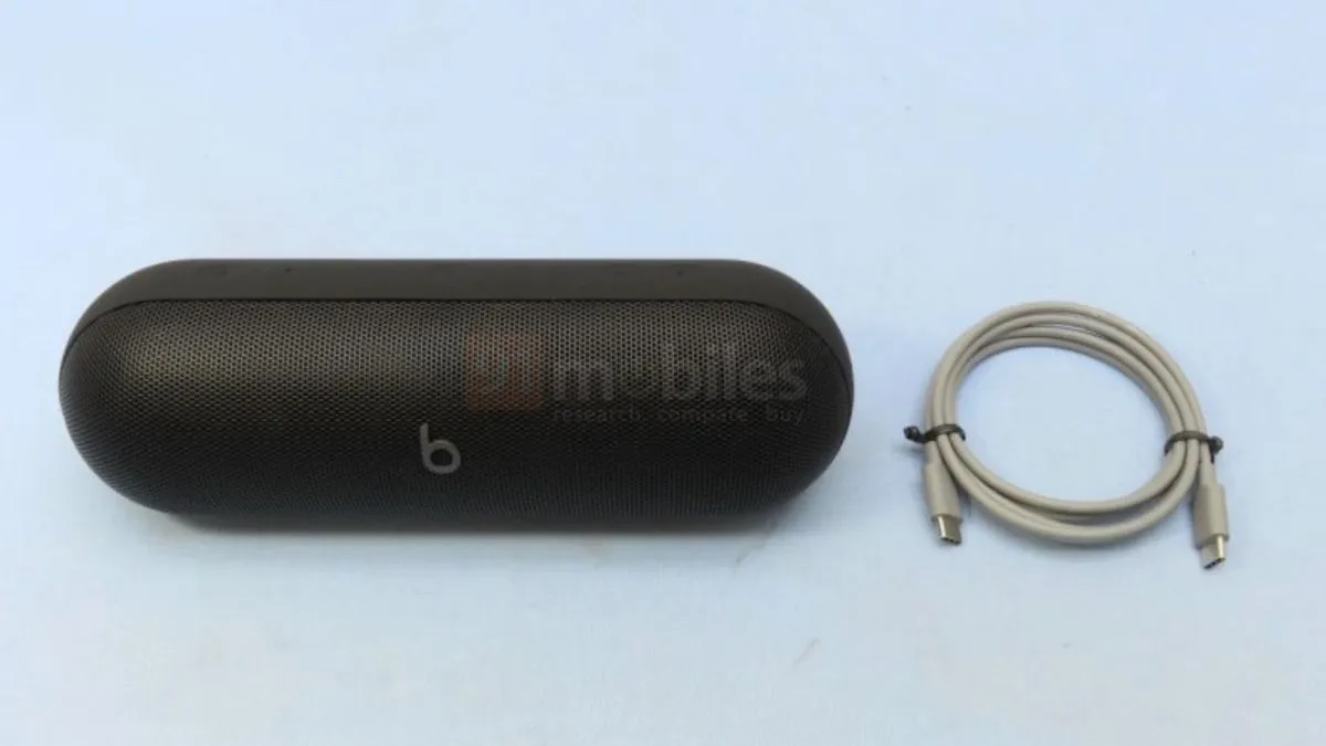 Torna Apple Beats Pill: l'altoparlante ha superato un'altra certificazione prima dell'annuncio ufficiale Torna Apple Beats Pill: l'altoparlante ha superato un'altra certificazione prima dell'annuncio ufficiale