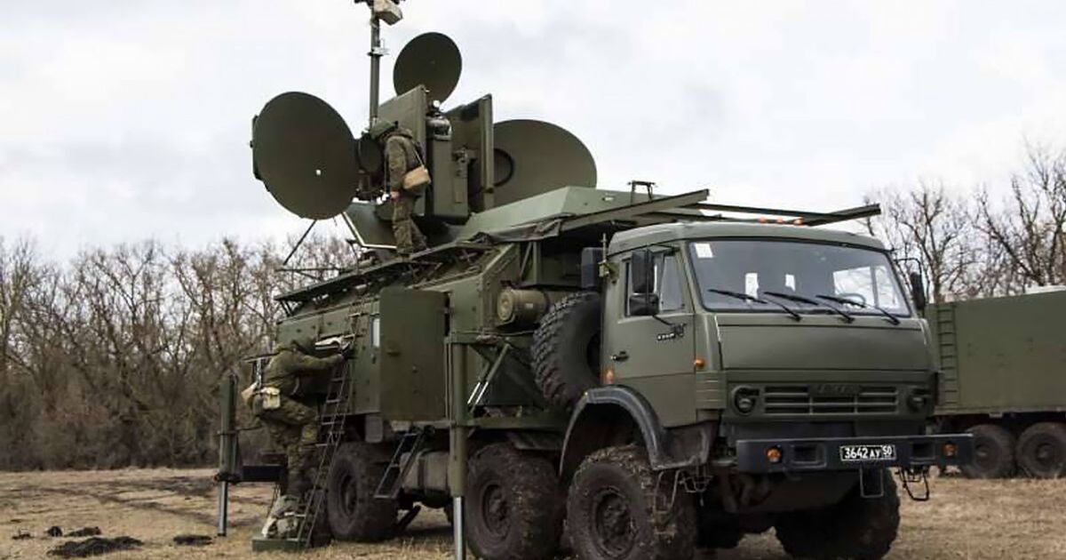 Le forze armate ucraine distruggono il sistema di guerra elettronica russo "Palantyn" (video) Le forze armate ucraine distruggono il sistema di guerra elettronica russo "Palantyn" (video)