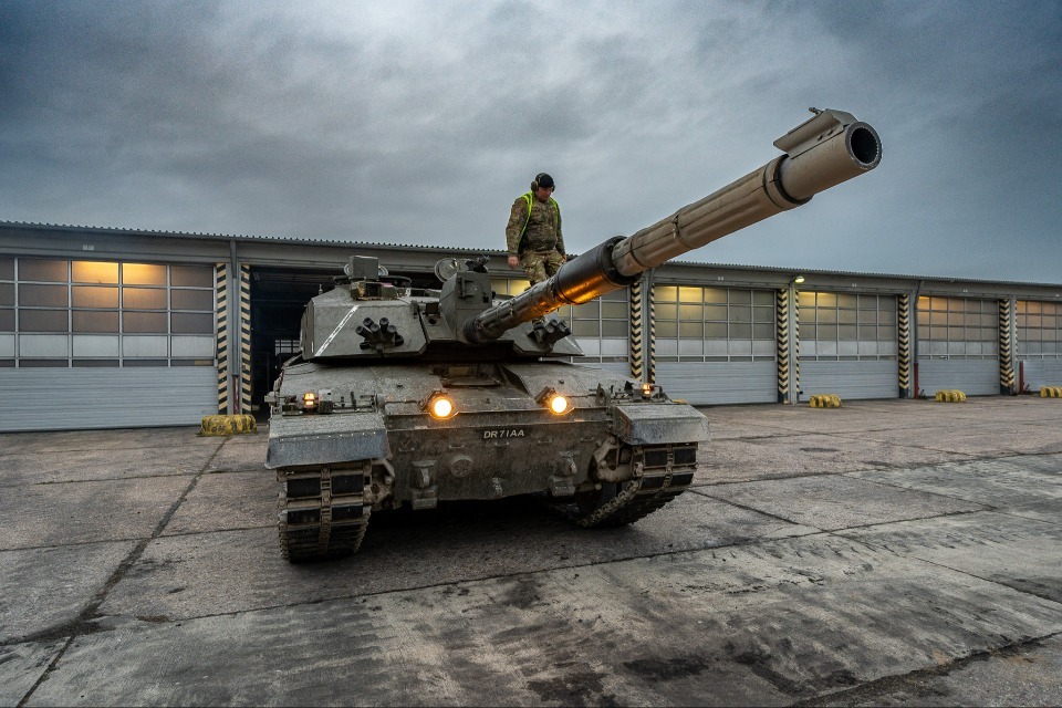 L'esercito britannico utilizza per la prima volta una stampante 3D per produrre pezzi di ricambio su larga scala L'esercito britannico utilizza per la prima volta una stampante 3D per produrre pezzi di ricambio su larga scala