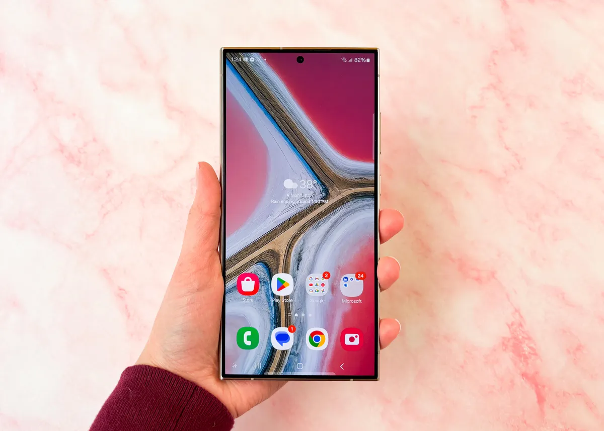 Samsung sospende l'aggiornamento One UI 6.1.1.1 per il Galaxy S23 Ultra a causa di problemi con la fotocamera Samsung sospende l'aggiornamento One UI 6.1.1.1 per il Galaxy S23 Ultra a causa di problemi con la fotocamera