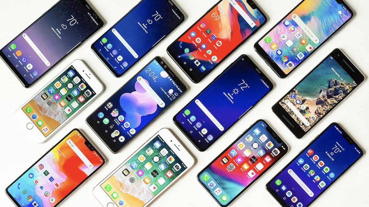 Le vendite globali di smartphone sono diminuite di 36 miliardi di dollari negli ultimi 2 anni Le vendite globali di smartphone sono diminuite di 36 miliardi di dollari negli ultimi 2 anni